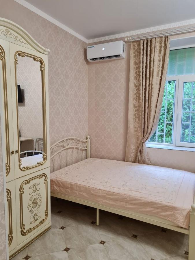 Guest House Gorny Ruchei Gagra Esterno foto