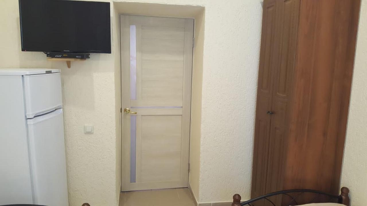 Guest House Gorny Ruchei Gagra Esterno foto