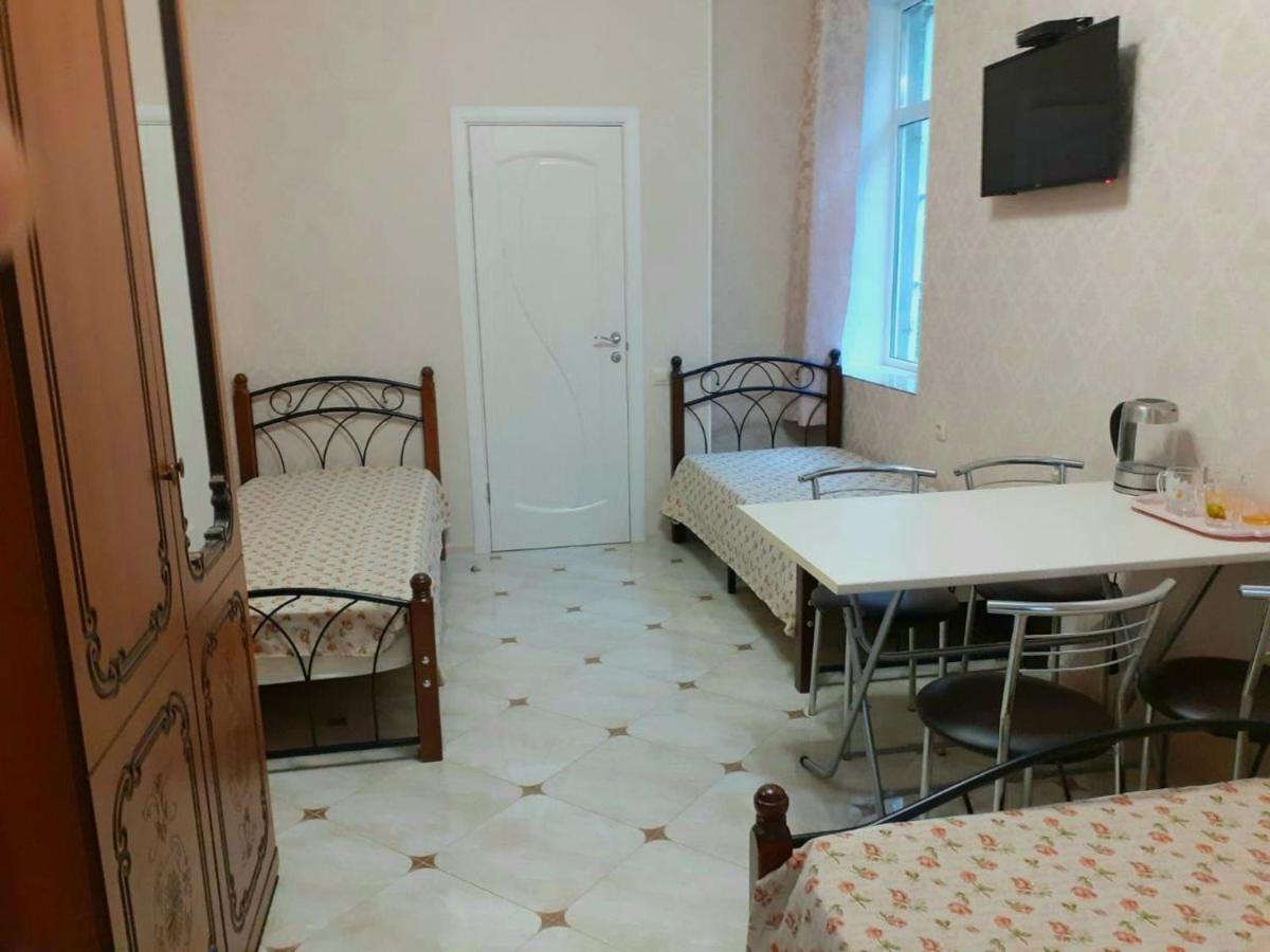 Guest House Gorny Ruchei Gagra Esterno foto